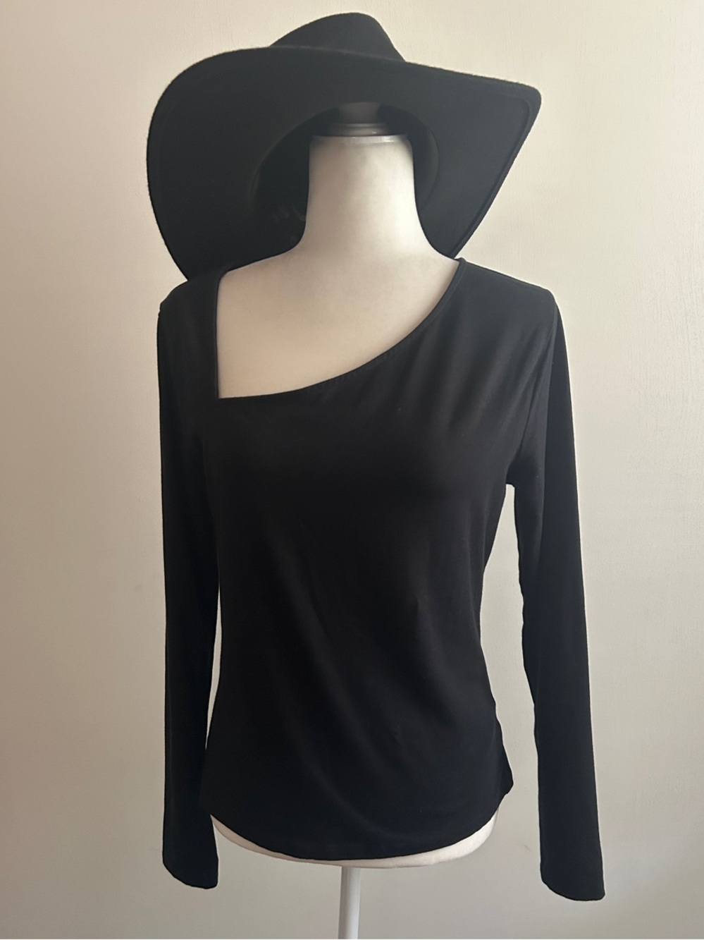 a new day Black Asymmetric One-Shoulder Long Sleeve Top